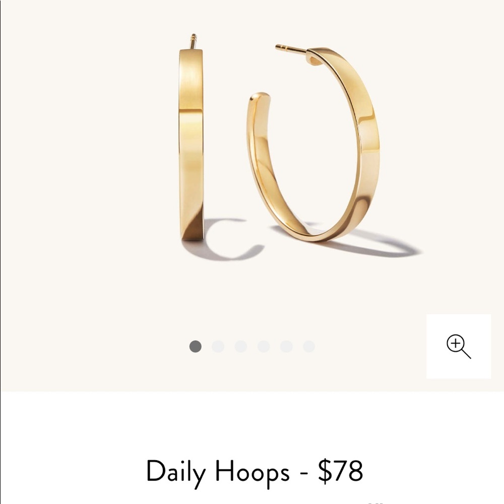 ISO single gold mejuri Daily Hoop